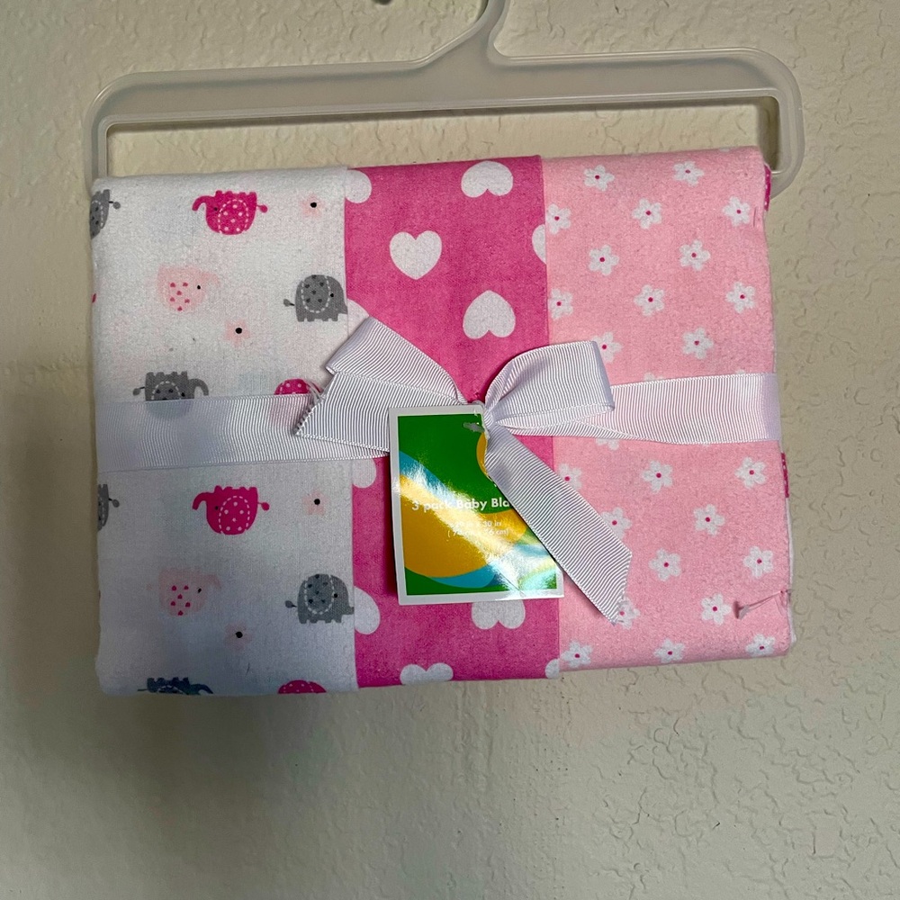 🪼 NWT Swaddle 3 Pack